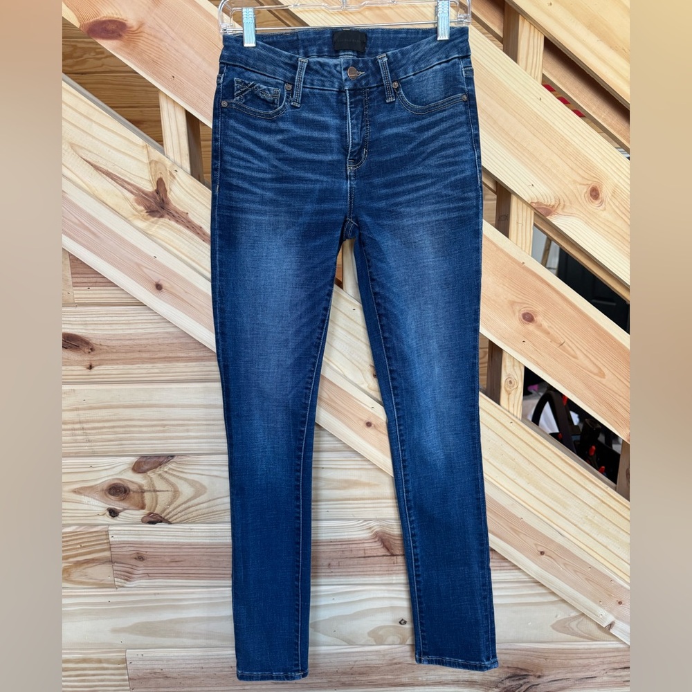 Buckle Black Women's Jeans